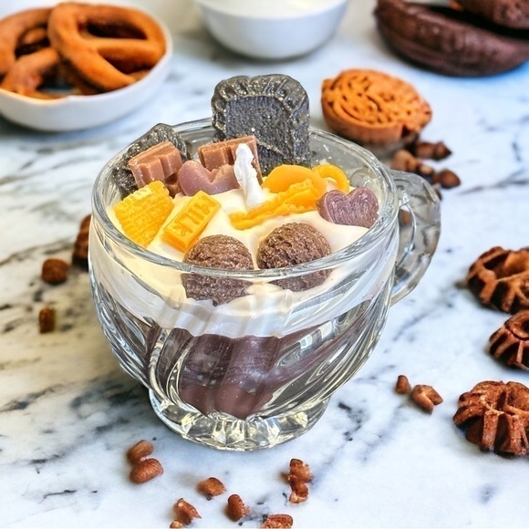 ⚠️SALE Candle // Hot Chocolate / Coffee Soy Wax Decorative Candle SEND OFFERS🥳 - Picture 6 of 6